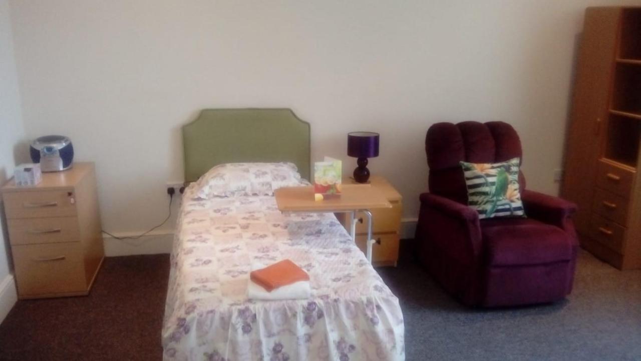 Carer 4 You Residential Home Upholland Zewnętrze zdjęcie